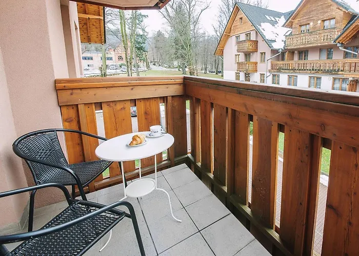 Jasne I Przytulne Sun Seasons 24 W Karpaczu Z Parkingiem I Balkonem By Renters Apartamento