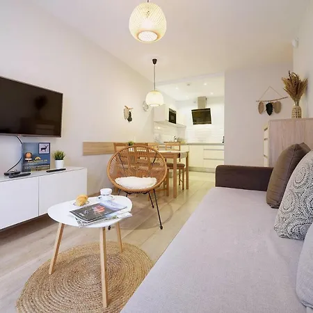 Jasne I Przytulne Sun Seasons 24 W Karpaczu Z Parkingiem I Balkonem By Renters דירה