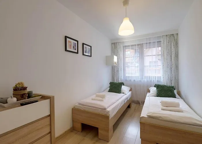 Jasne I Przytulne Sun Seasons 24 W Karpaczu Z Parkingiem I Balkonem By Renters Apartment Karpacz